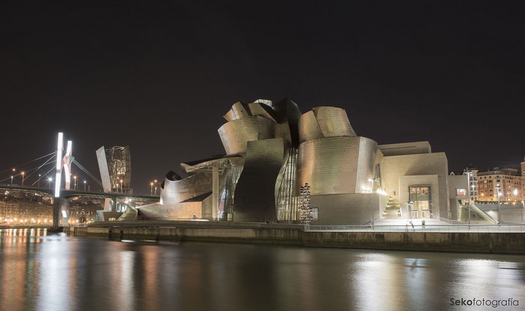 1280px-Guggenheim_Bilbao_(23518389799)